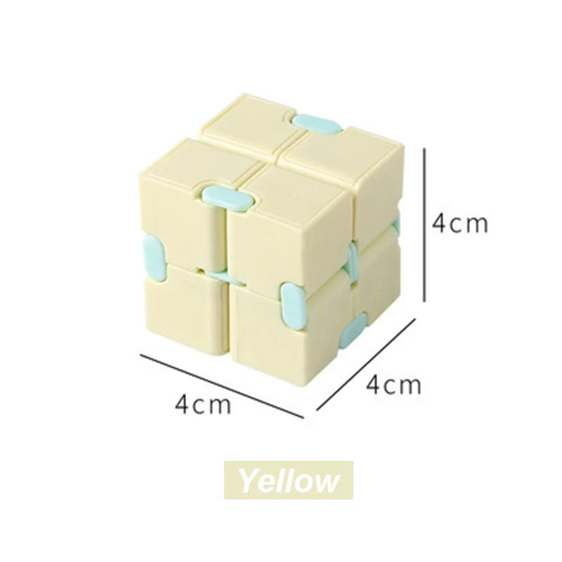Cubo Sensorial Infinito OPFY: Relaxe e Estimule com Movimento!