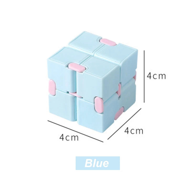 Cubo Sensorial Infinito OPFY: Relaxe e Estimule com Movimento!